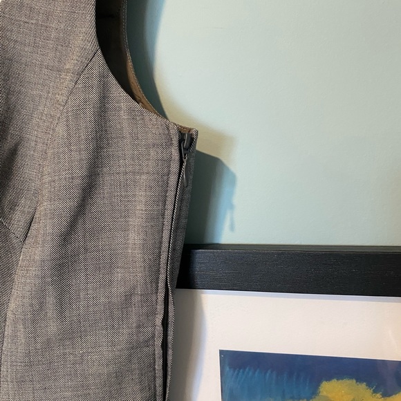 Escada Tank - Picture 4 of 4